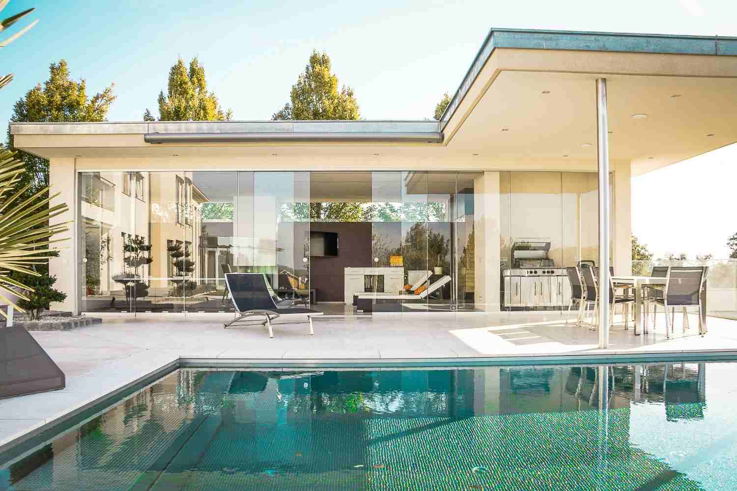 Poolside Terrace